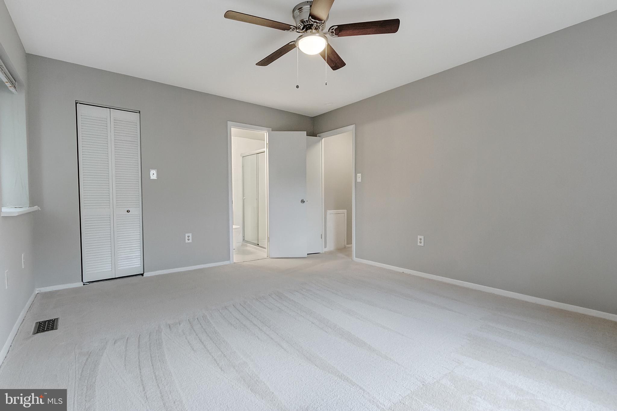 LAURELTON FOREST - Residential