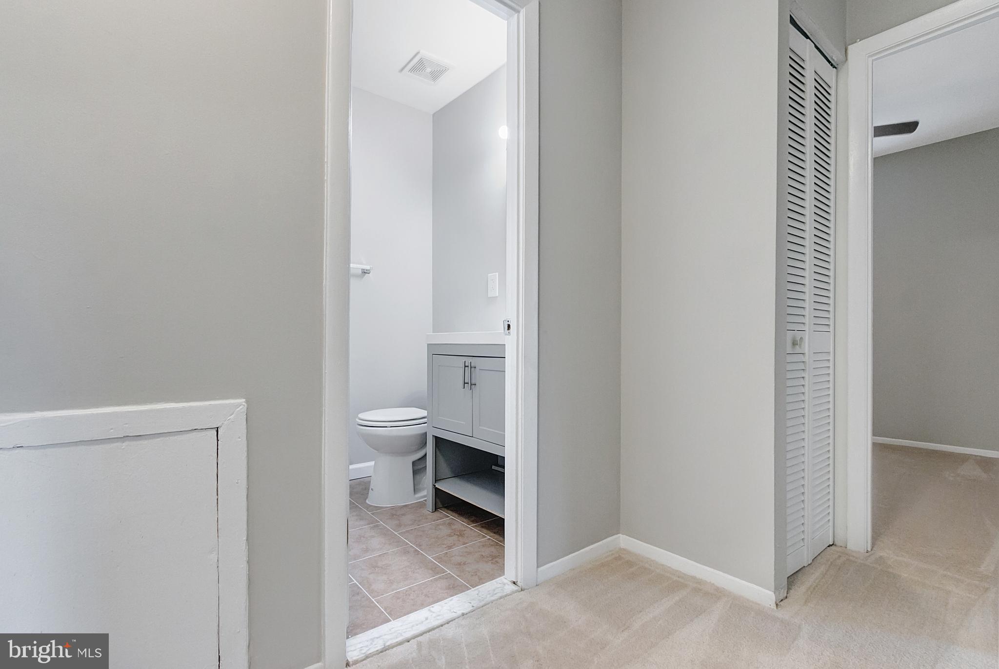 LAURELTON FOREST - Residential