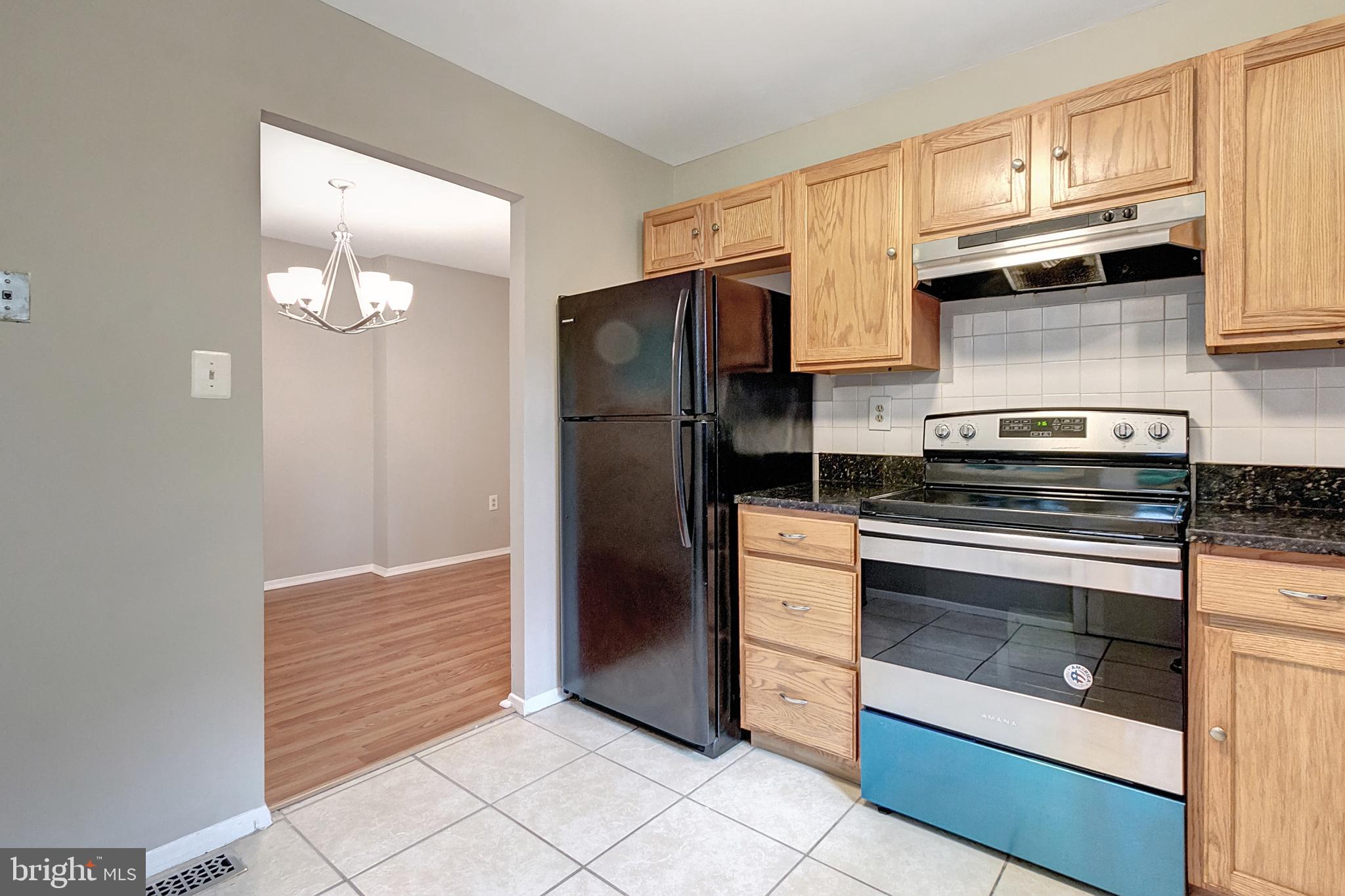 LAURELTON FOREST - Residential