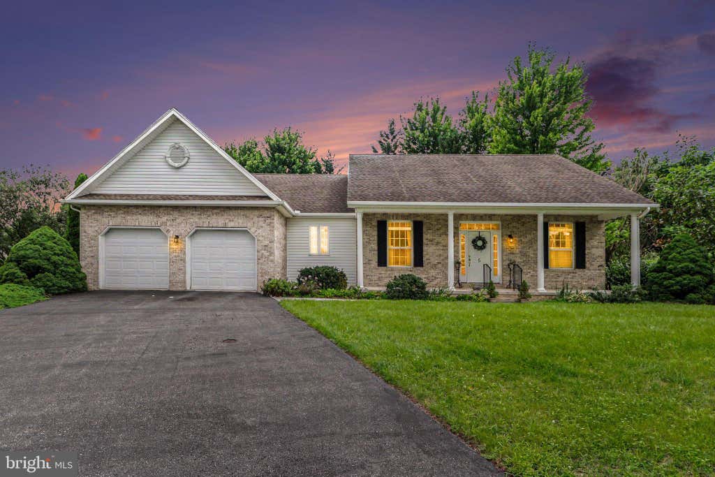 Photo of 5 Baird Court, CARLISLE, PA 17013 (MLS # PACB2057442)