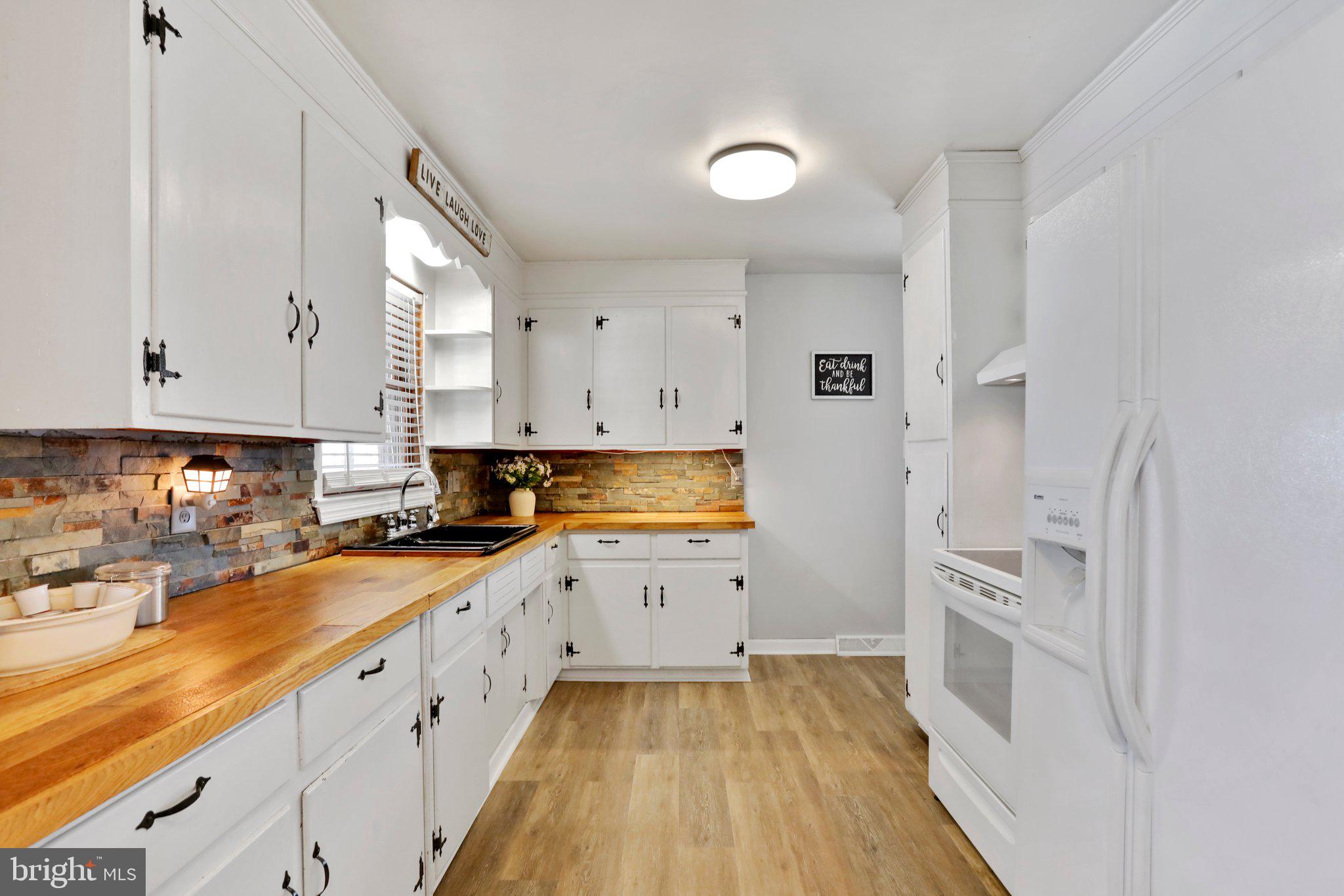 HURD'S DEVELOPMENT - Residential