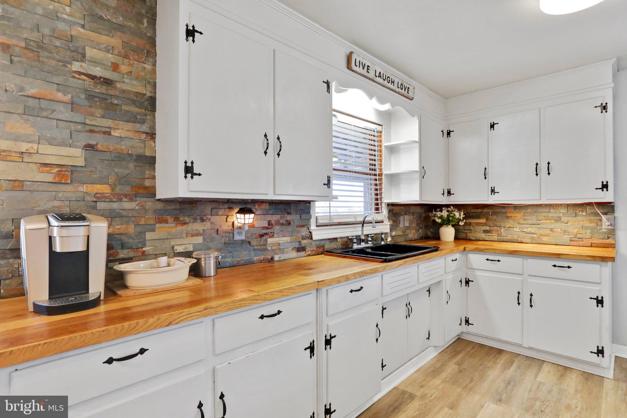 HURD'S DEVELOPMENT - Residential