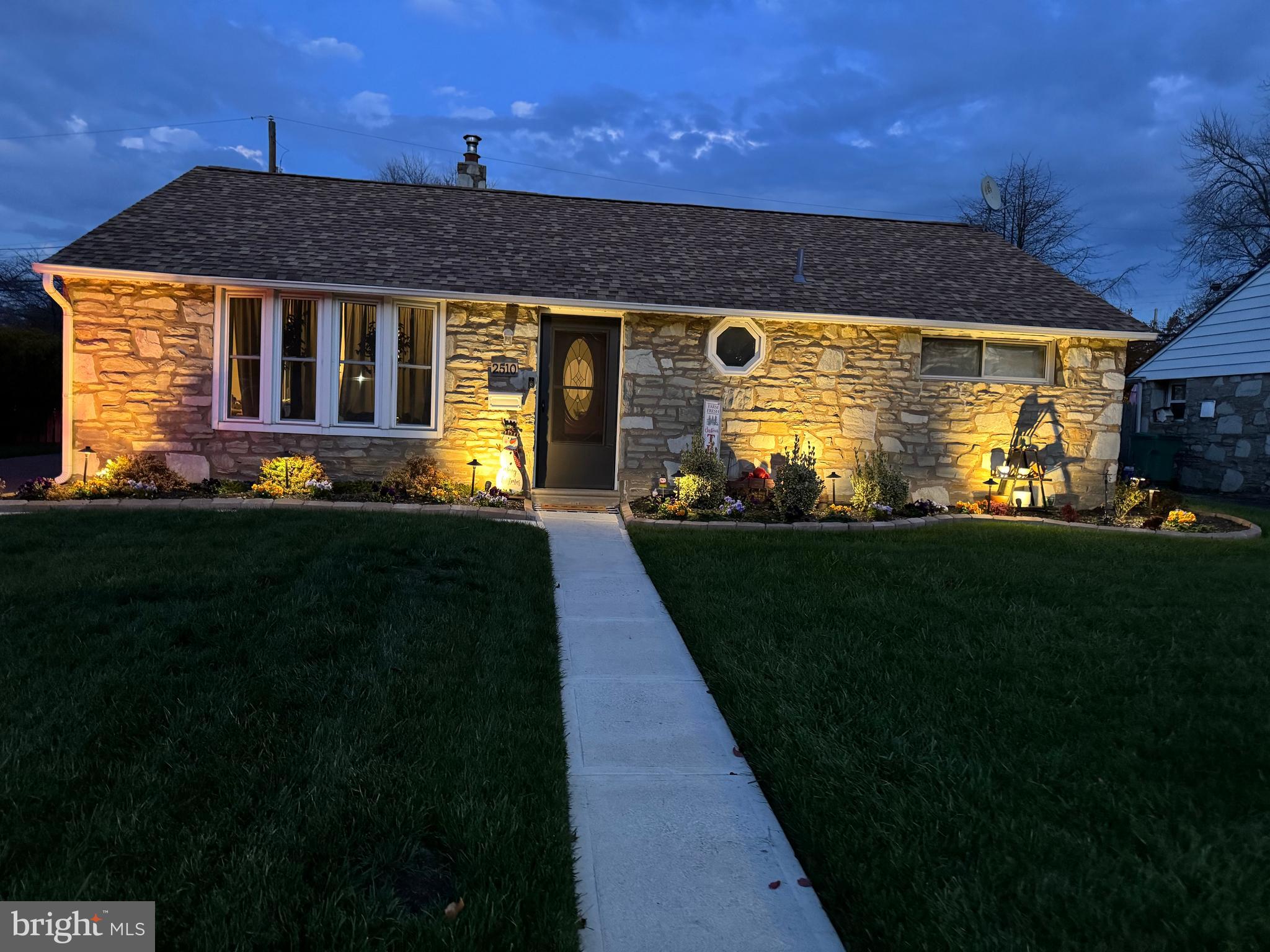 LAUREL BEND - Residential