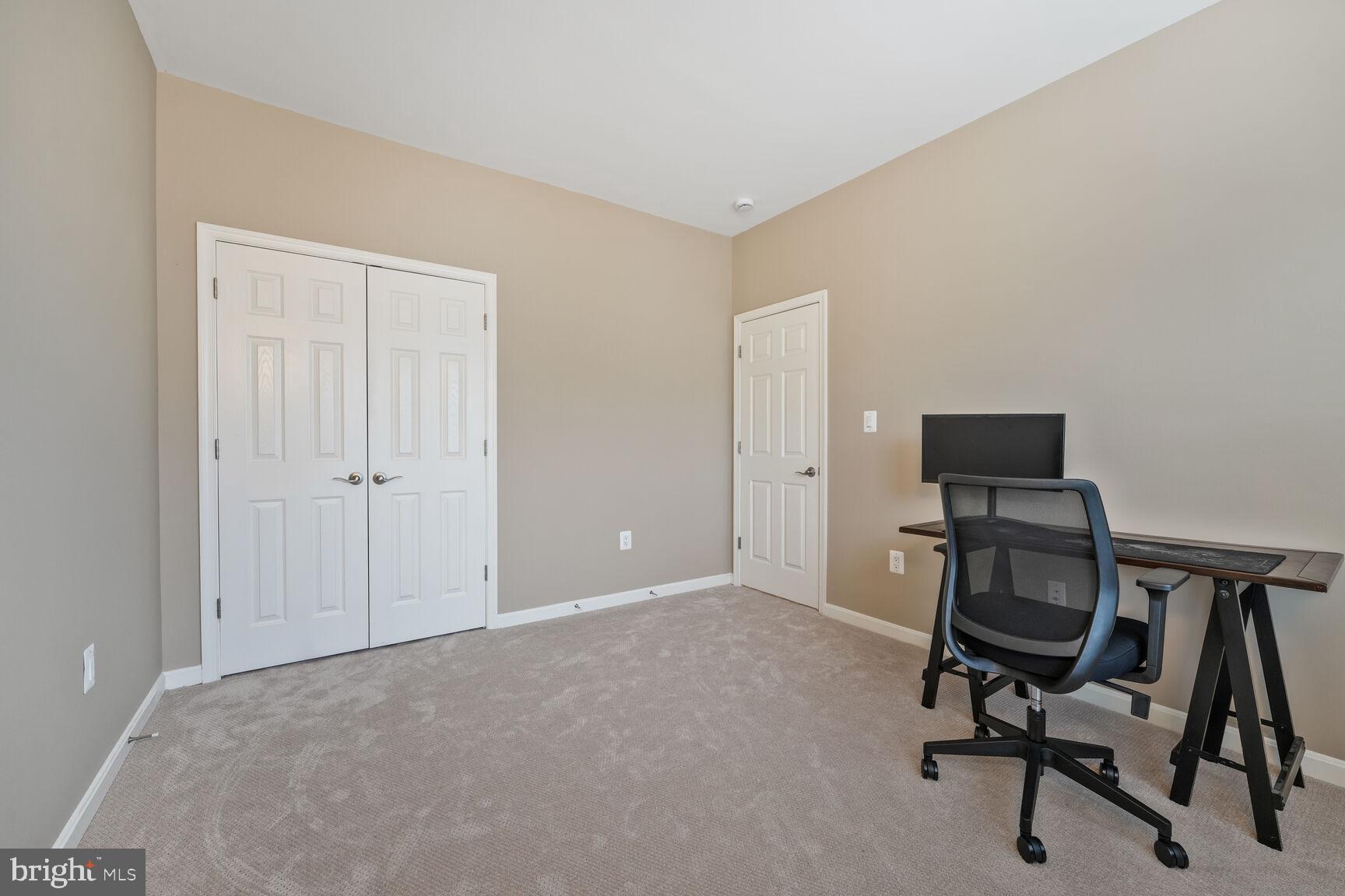 KINGSTOWNE - Residential