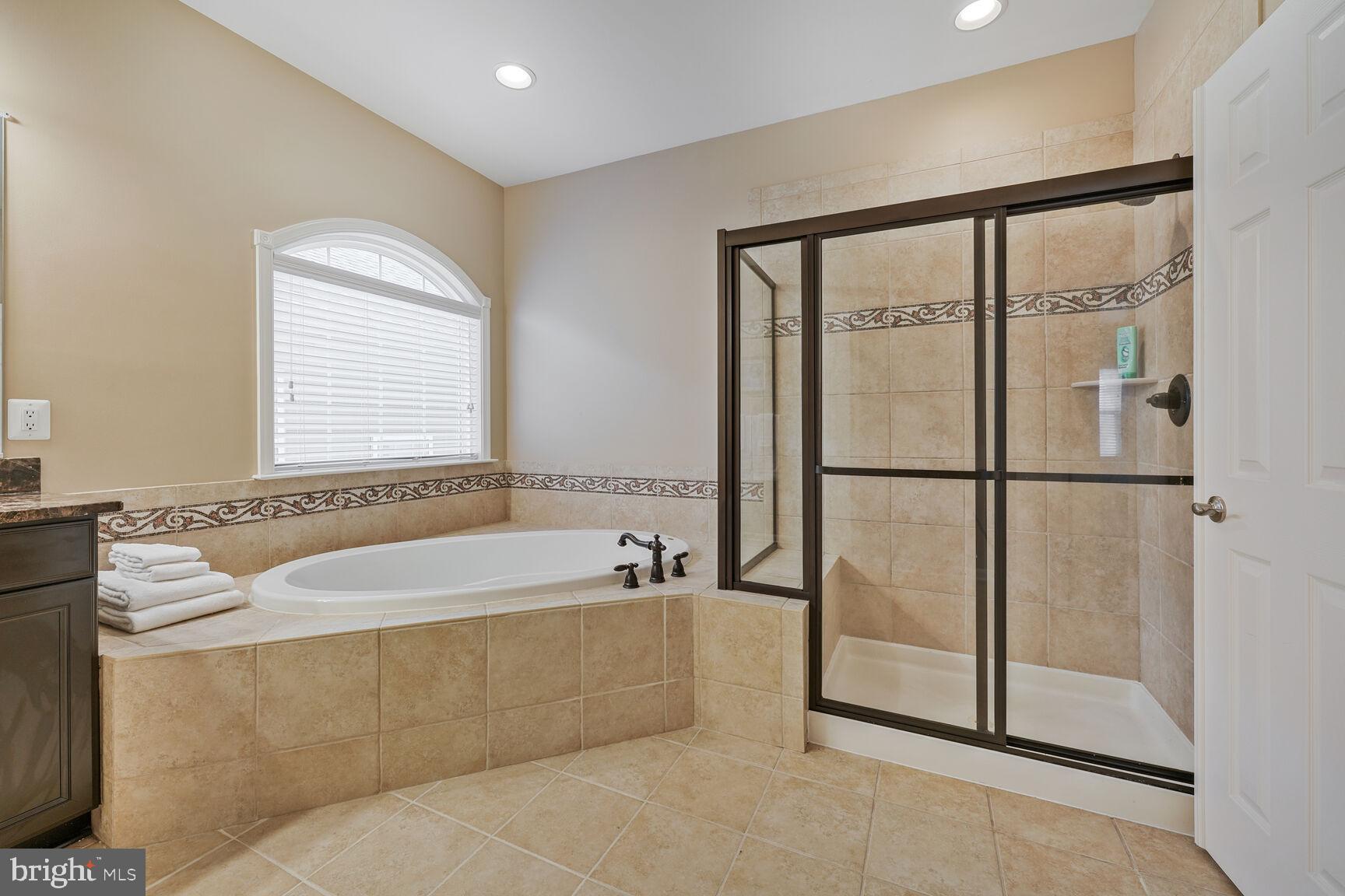 KINGSTOWNE - Residential