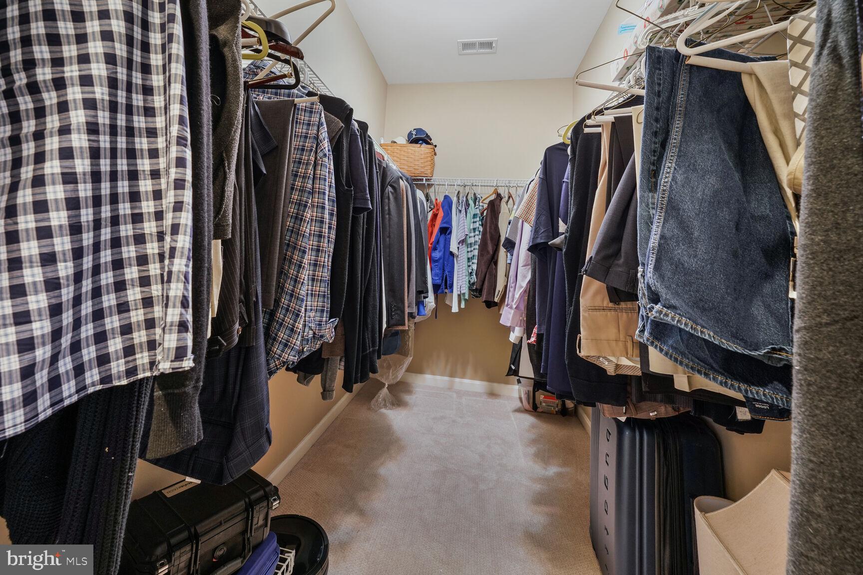 KINGSTOWNE - Residential