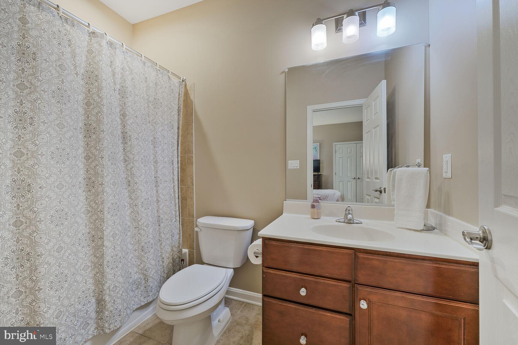 KINGSTOWNE - Residential