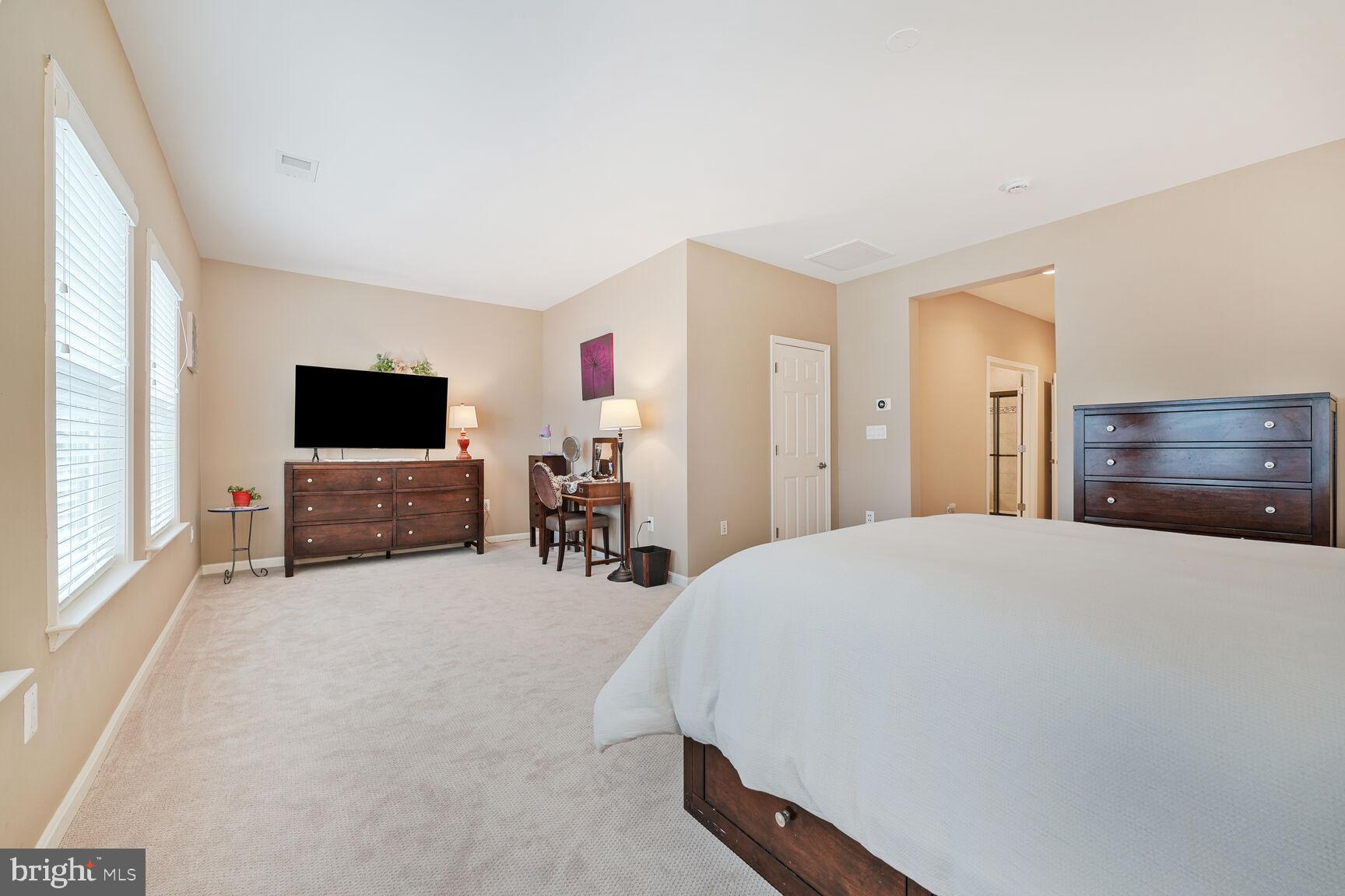 KINGSTOWNE - Residential