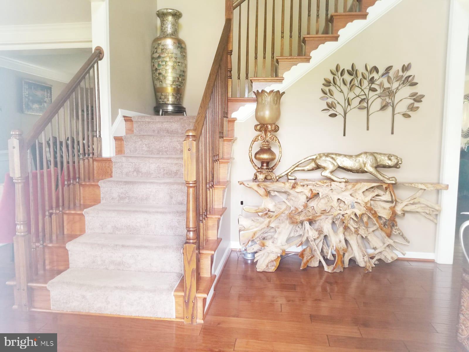 HUNTER RIDGE ESTATES - Residential