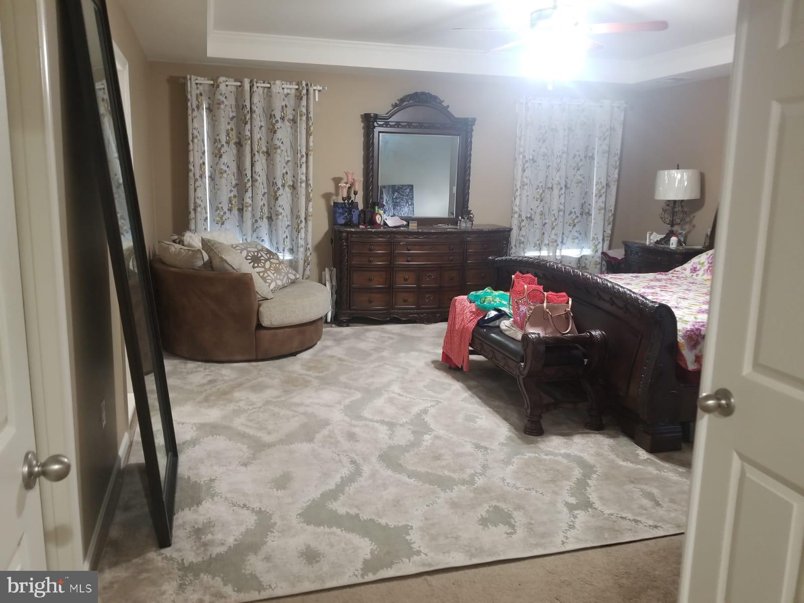 HUNTER RIDGE ESTATES - Residential