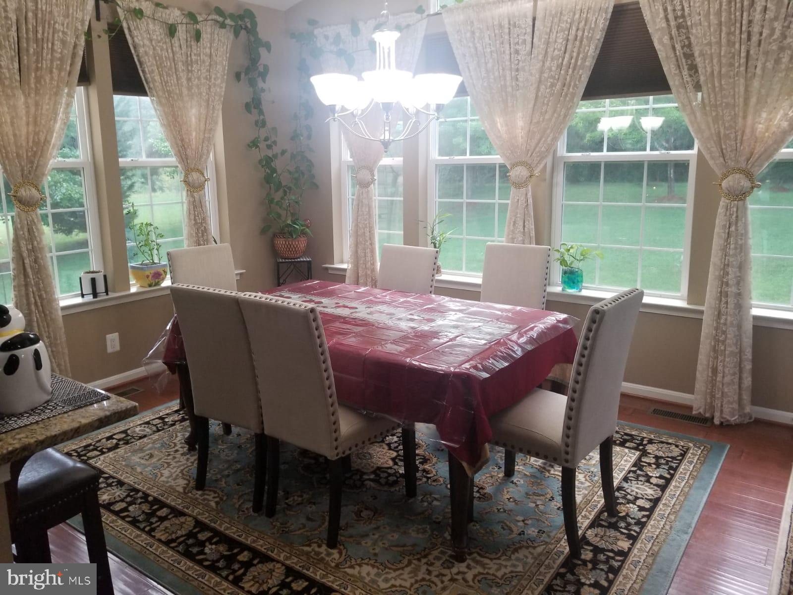 HUNTER RIDGE ESTATES - Residential