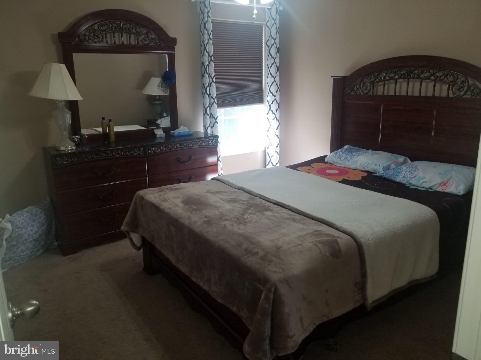 HUNTER RIDGE ESTATES - Residential