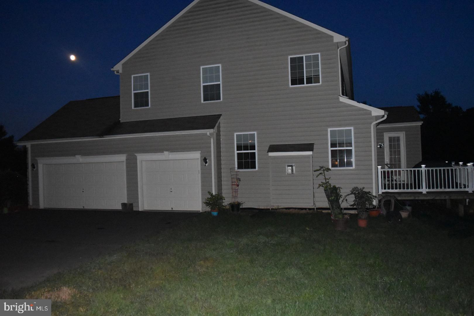 HUNTER RIDGE ESTATES - Residential