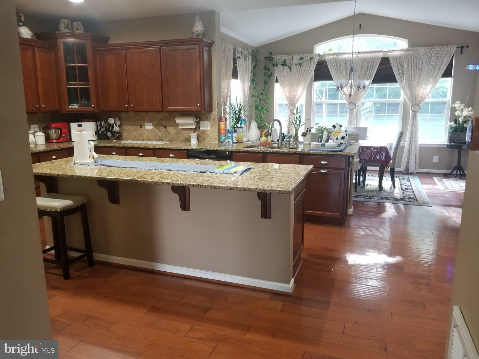 HUNTER RIDGE ESTATES - Residential