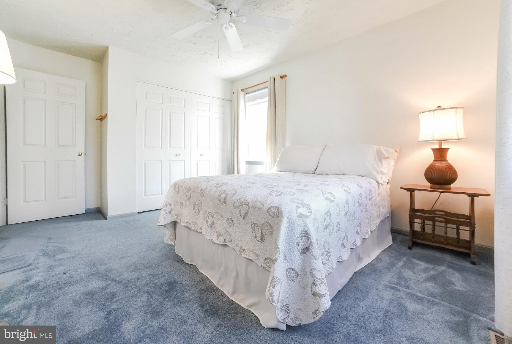 HAMPSHIRE - Residential