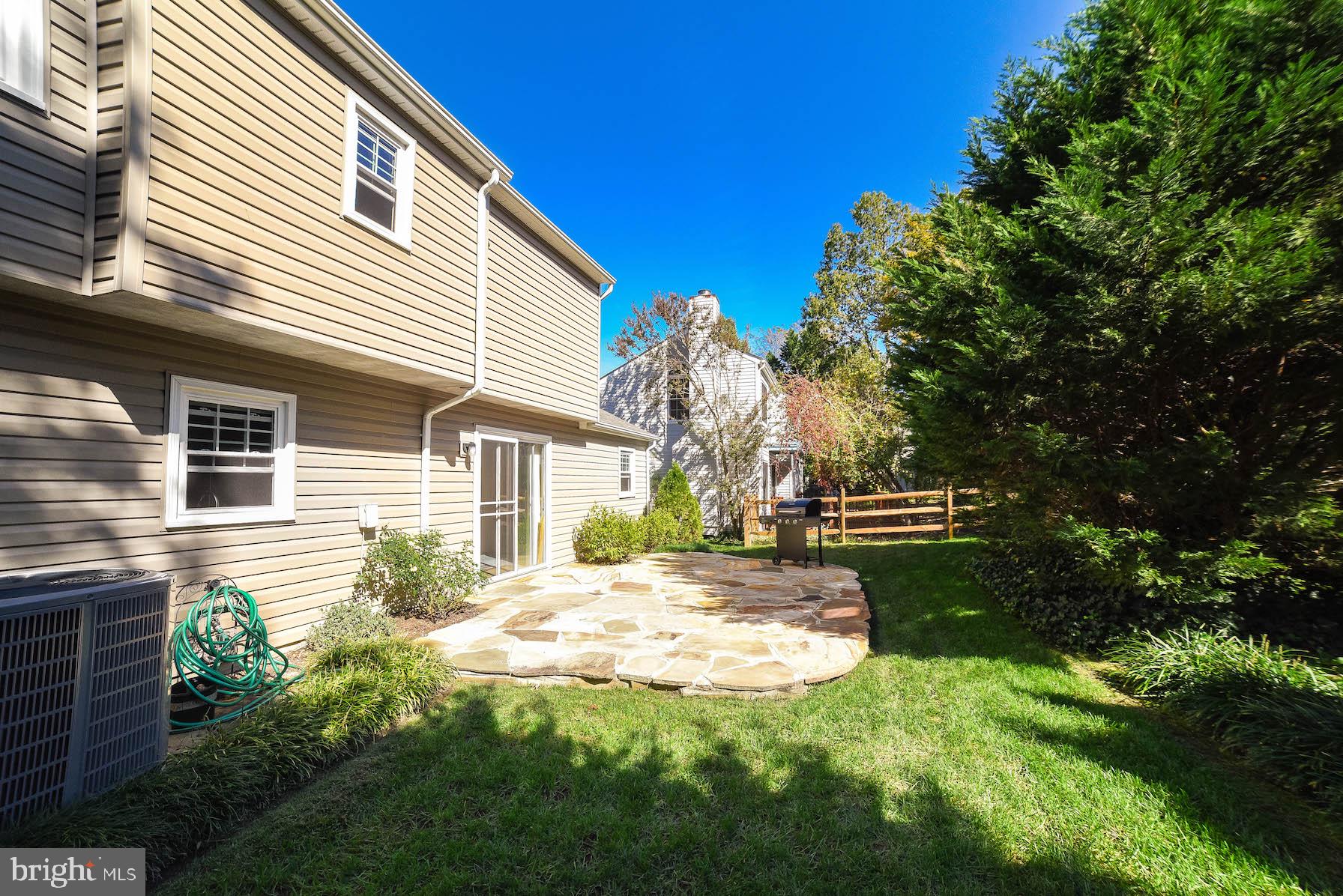 HAMPSHIRE - Residential