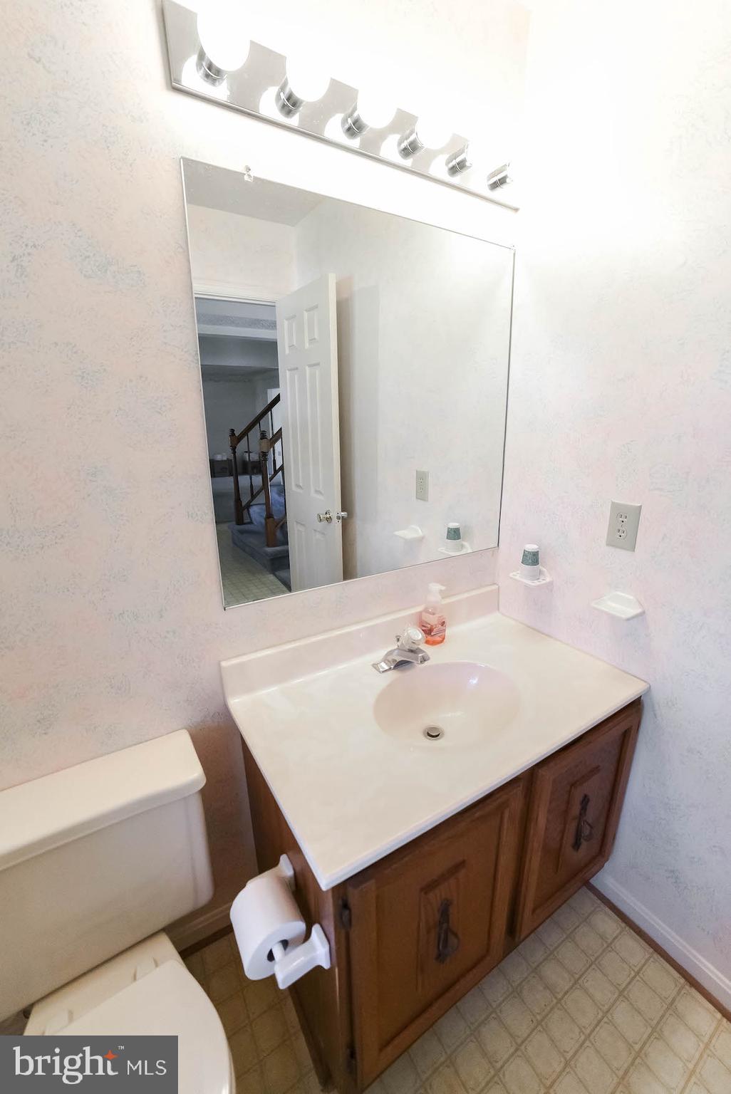 HAMPSHIRE - Residential