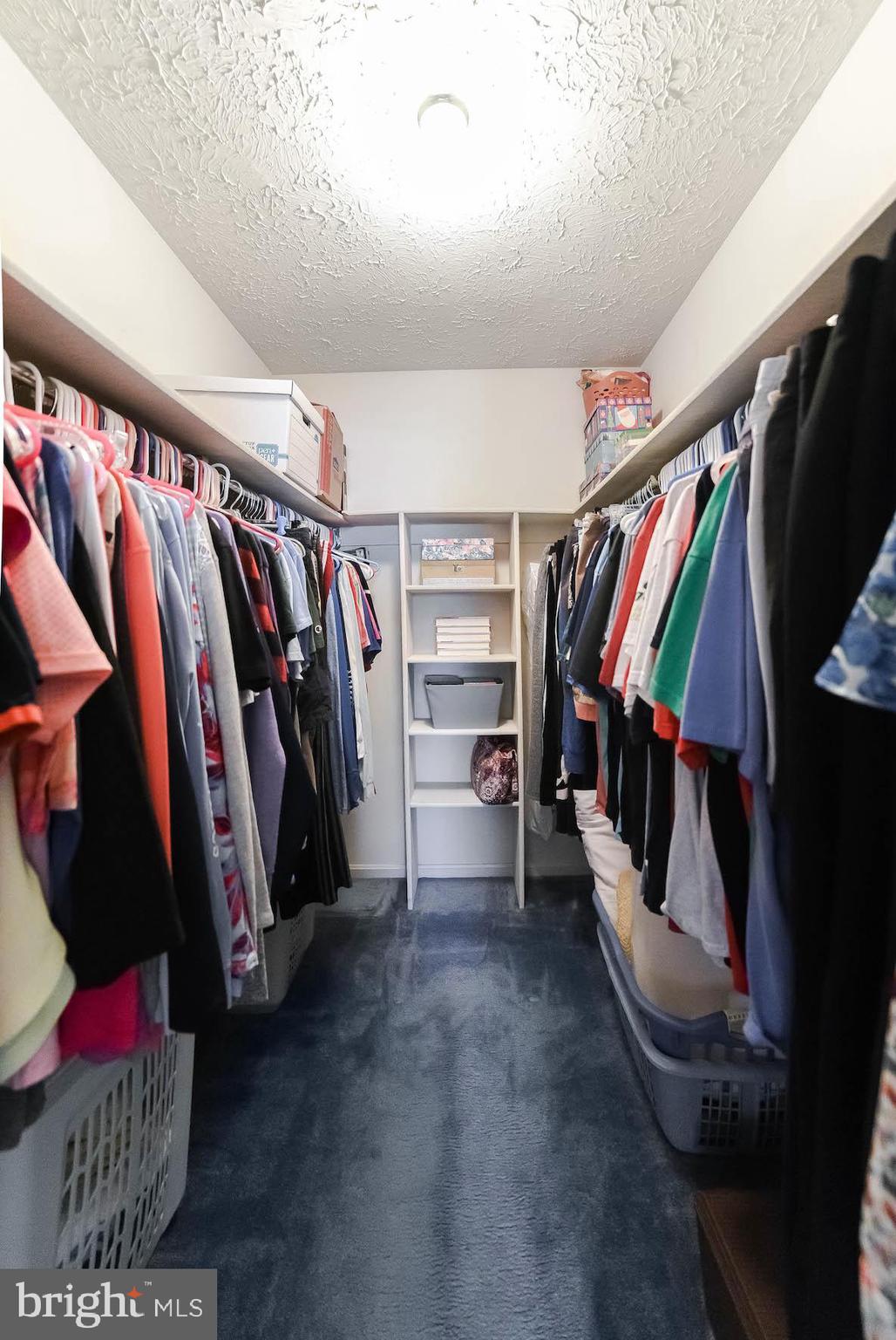 HAMPSHIRE - Residential