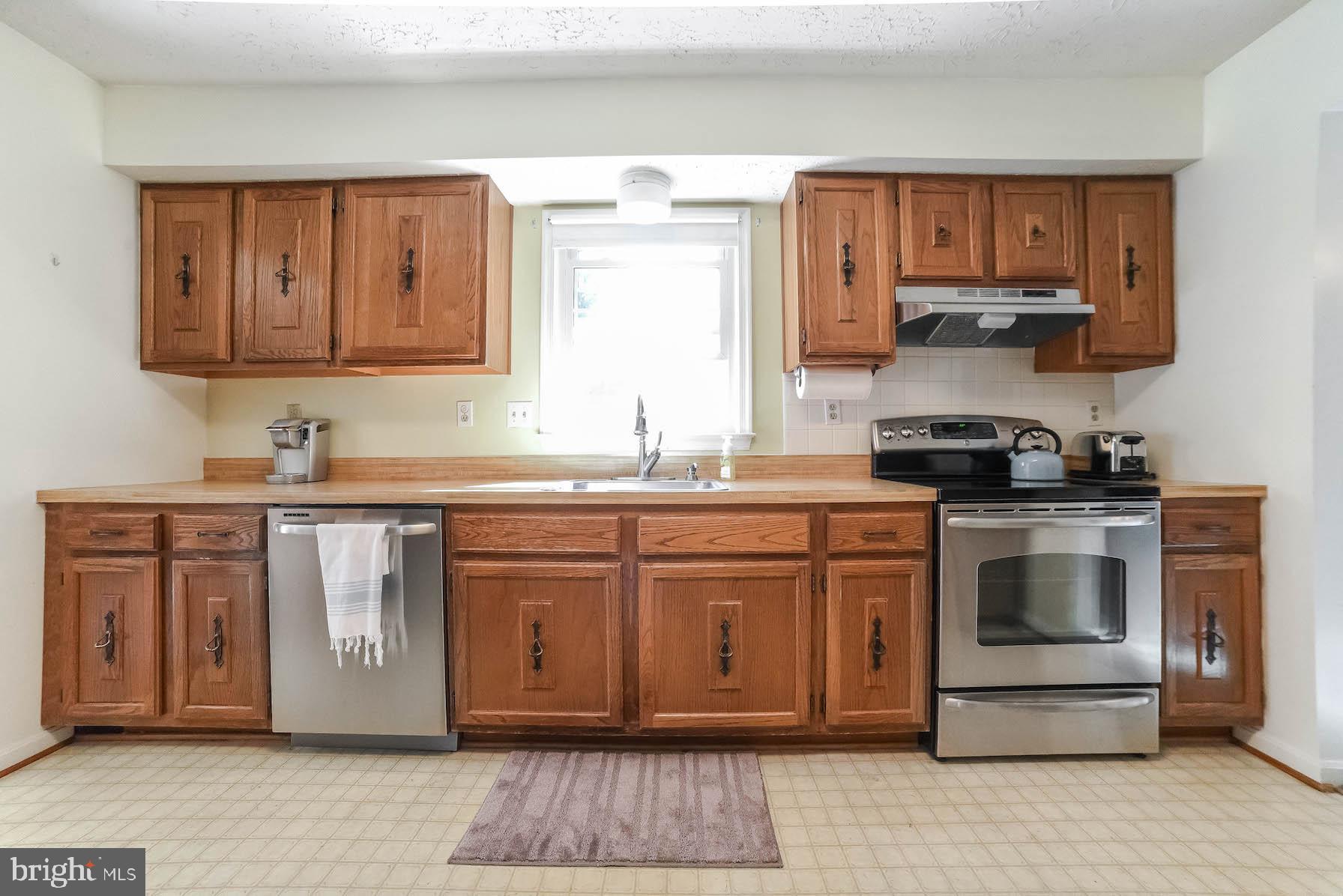 HAMPSHIRE - Residential