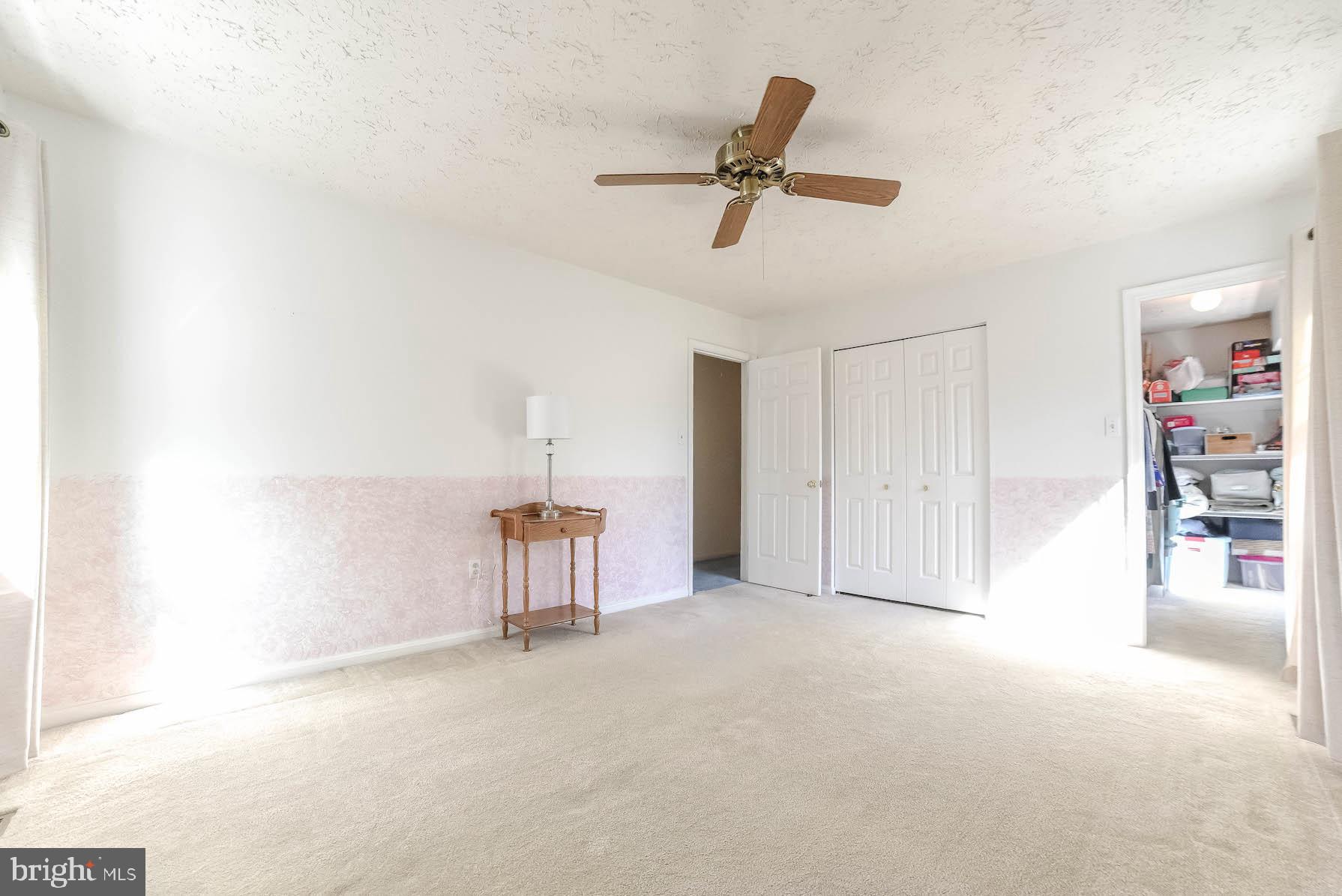 HAMPSHIRE - Residential