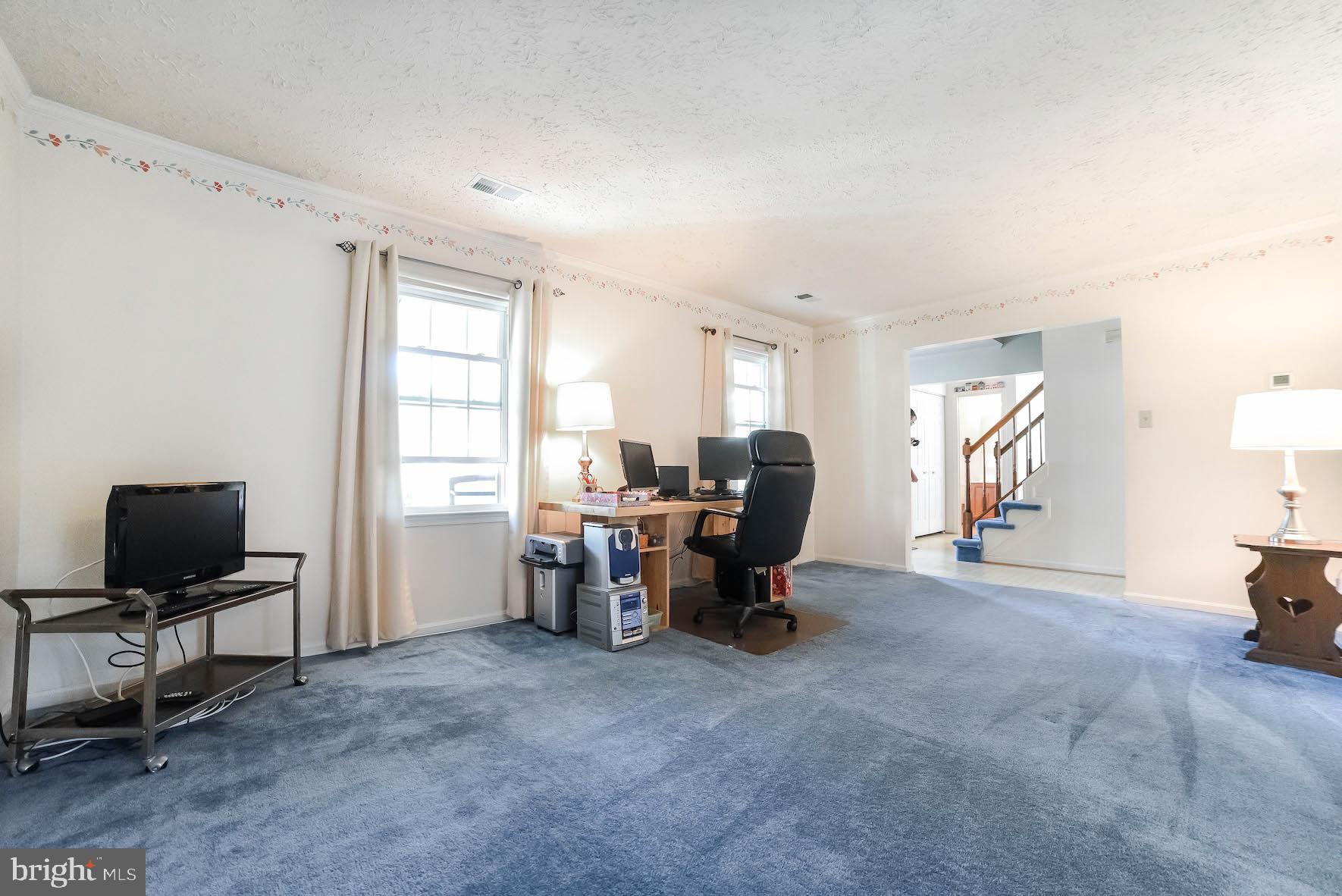 HAMPSHIRE - Residential