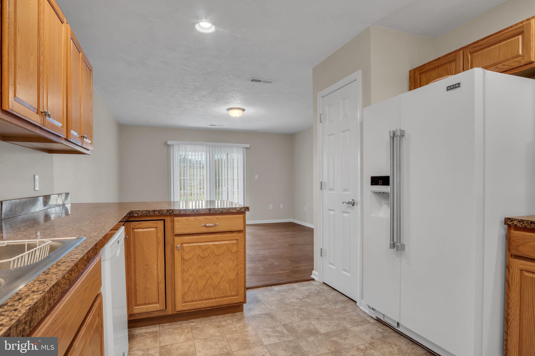 ROTH'S FARM VILLAGE - Residential