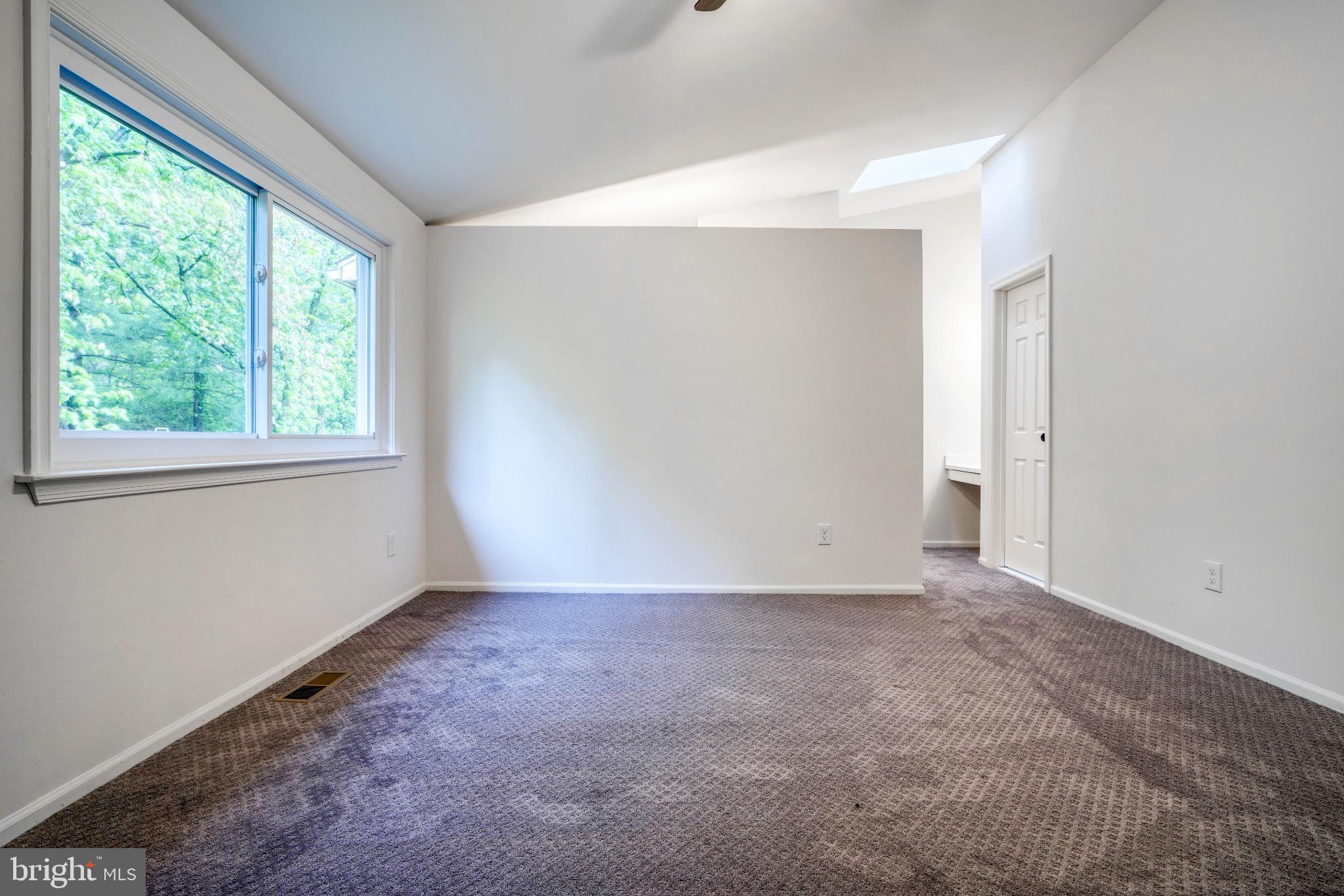 BROOKFALLS - Residential Lease