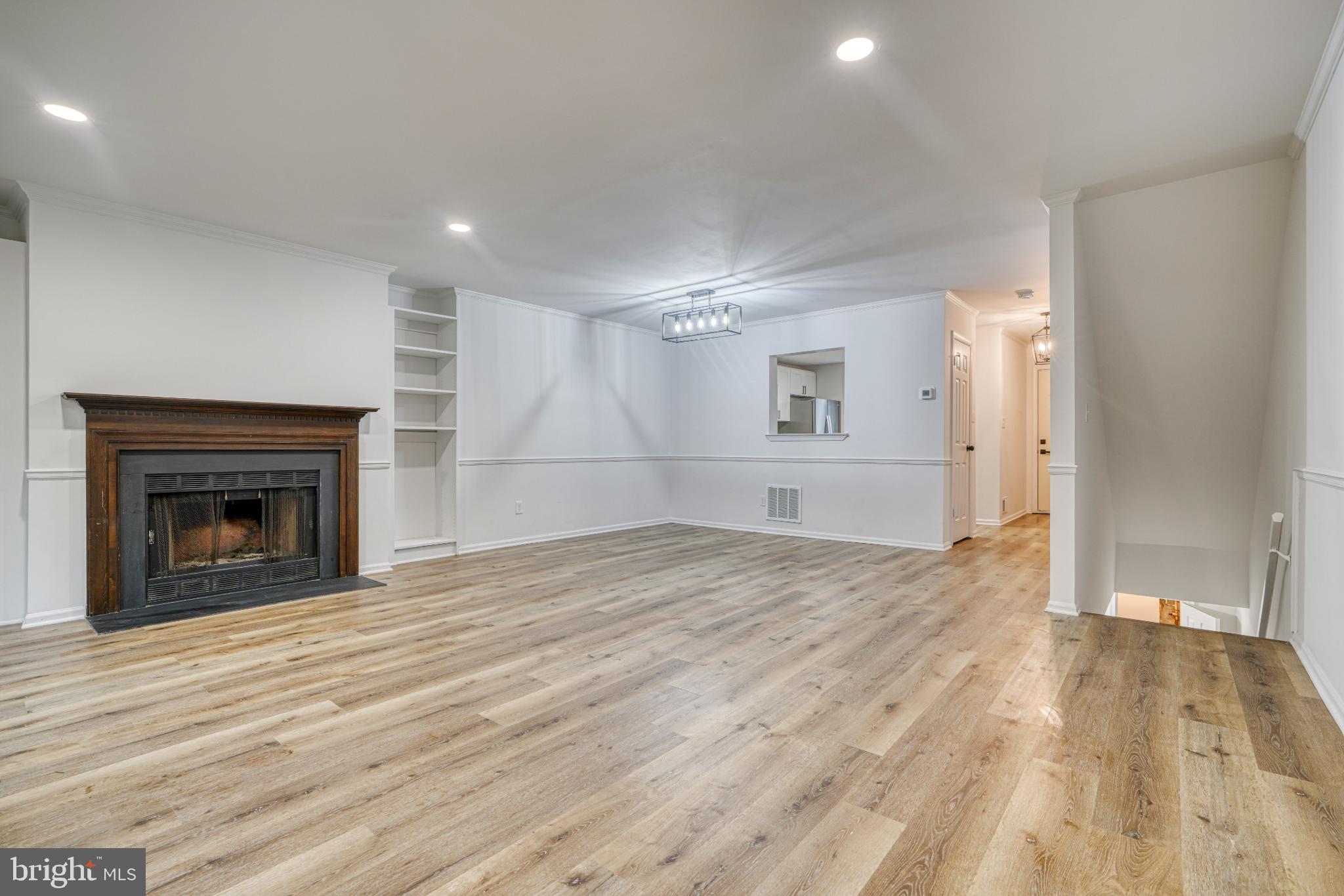 BROOKFALLS - Residential Lease