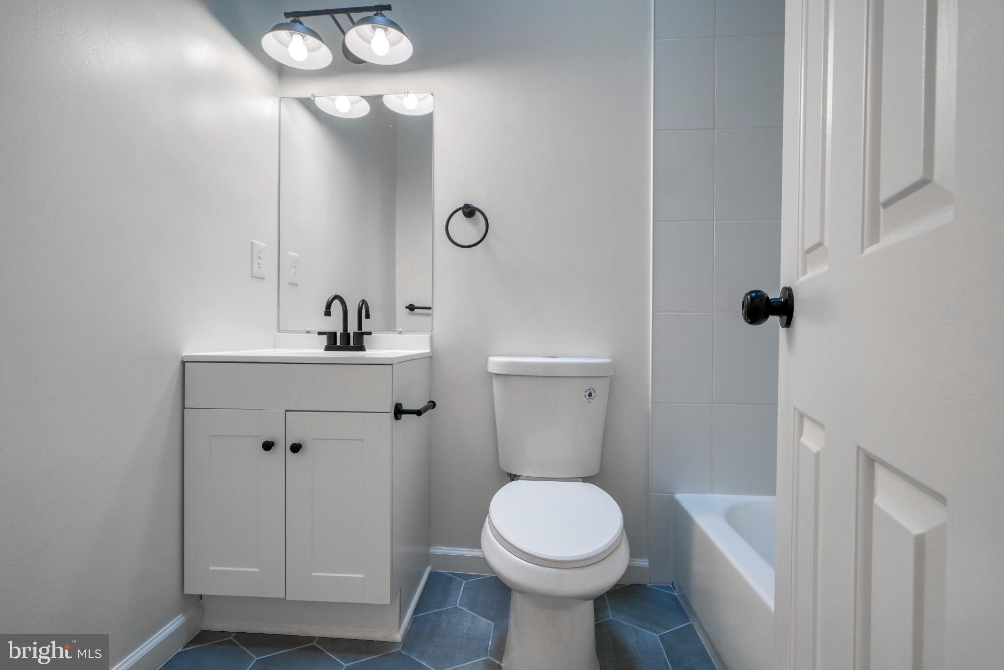 BROOKFALLS - Residential Lease