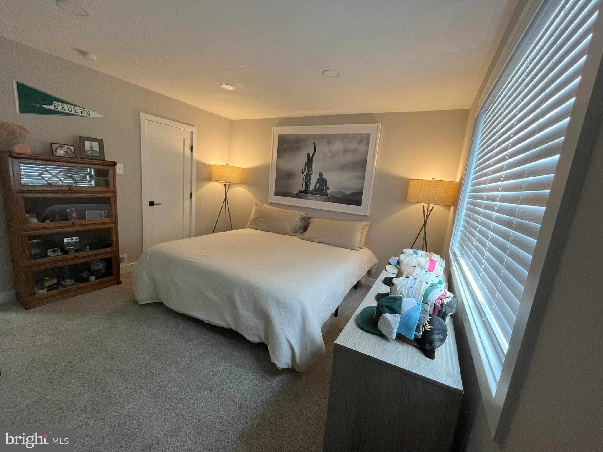 TREEHOUSES II OF R - Residential Lease