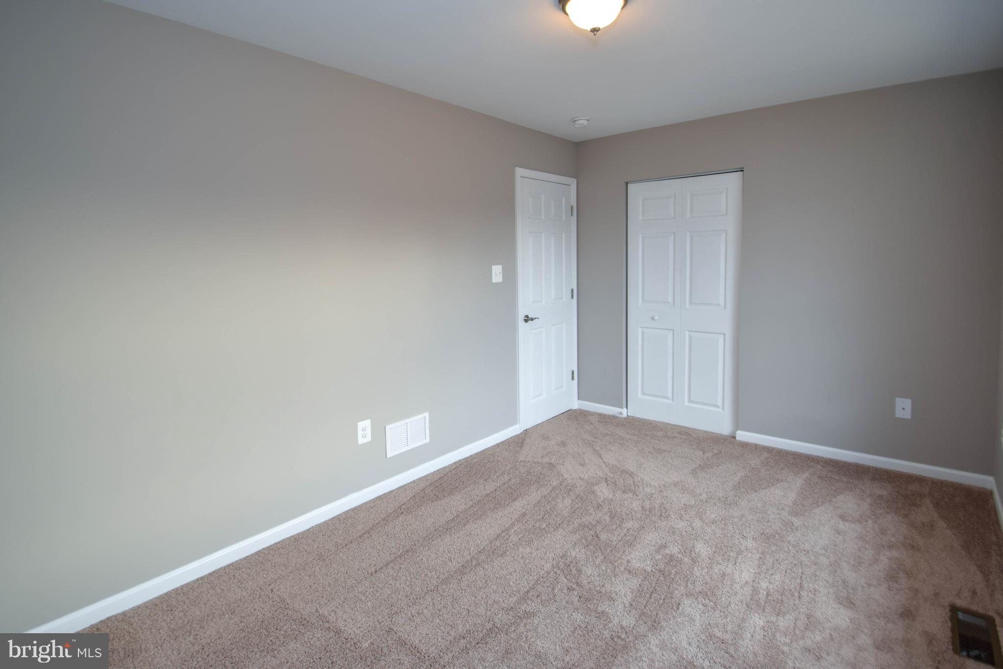 EDGE MEAD - Residential