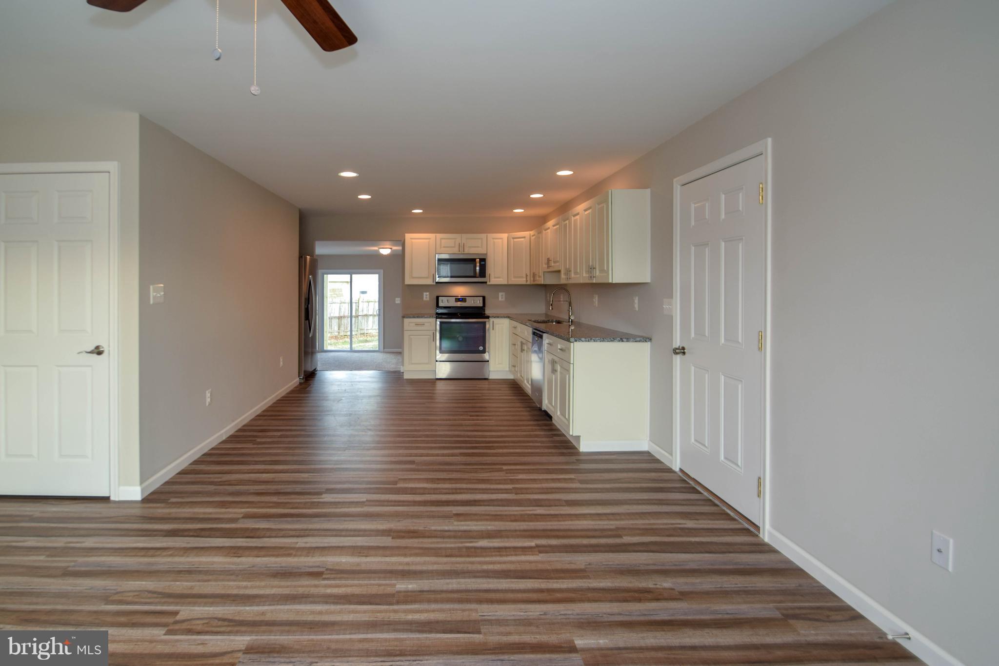 EDGE MEAD - Residential