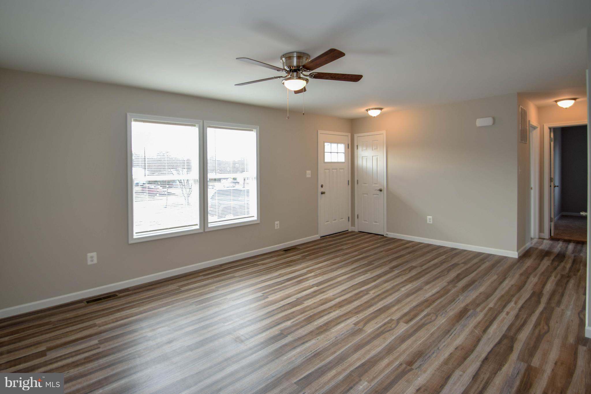 EDGE MEAD - Residential