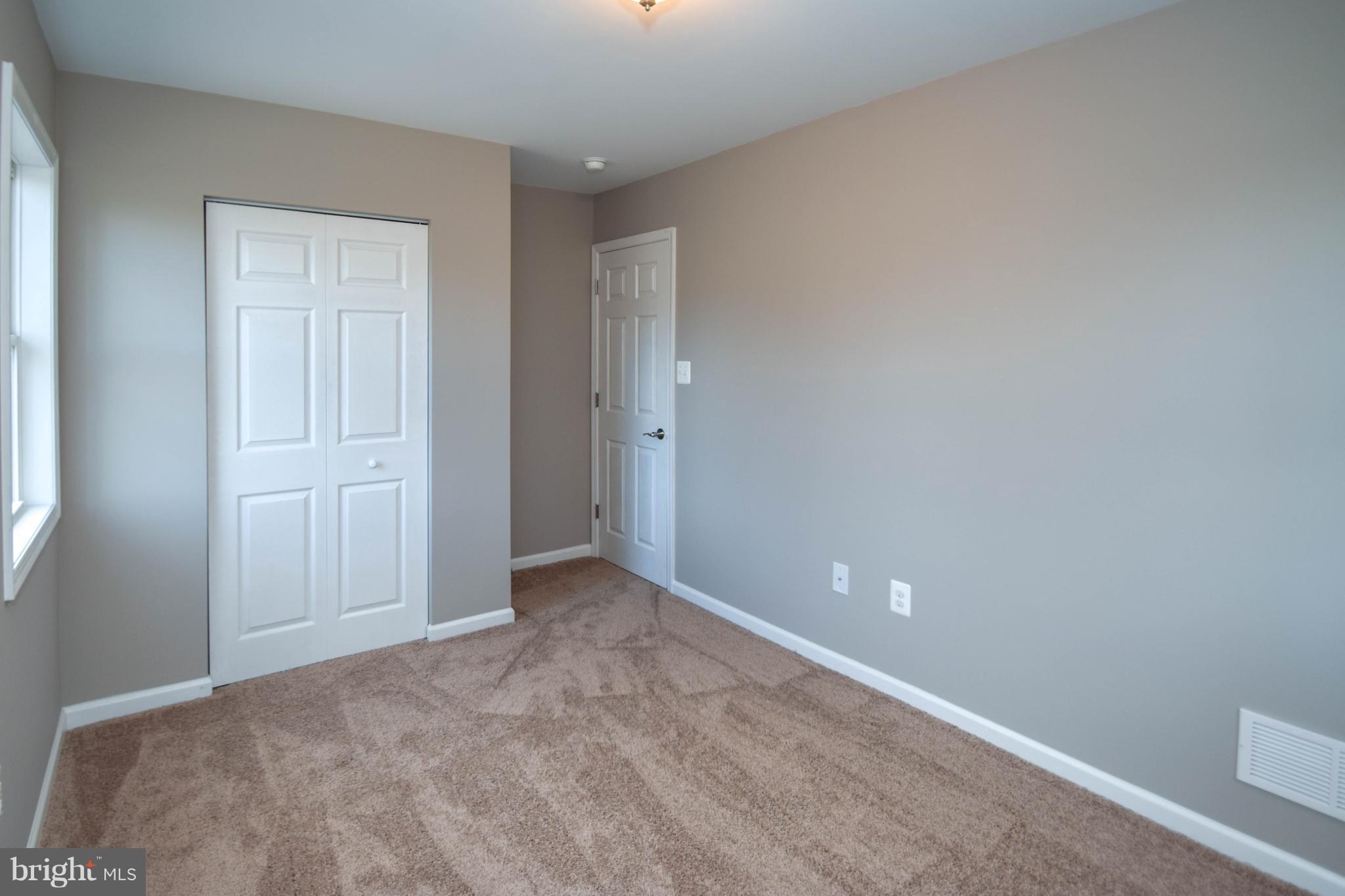 EDGE MEAD - Residential