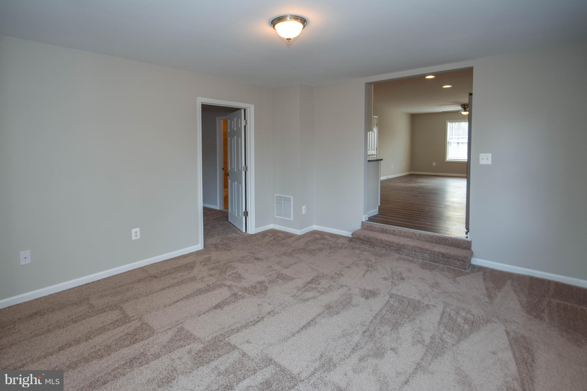 EDGE MEAD - Residential