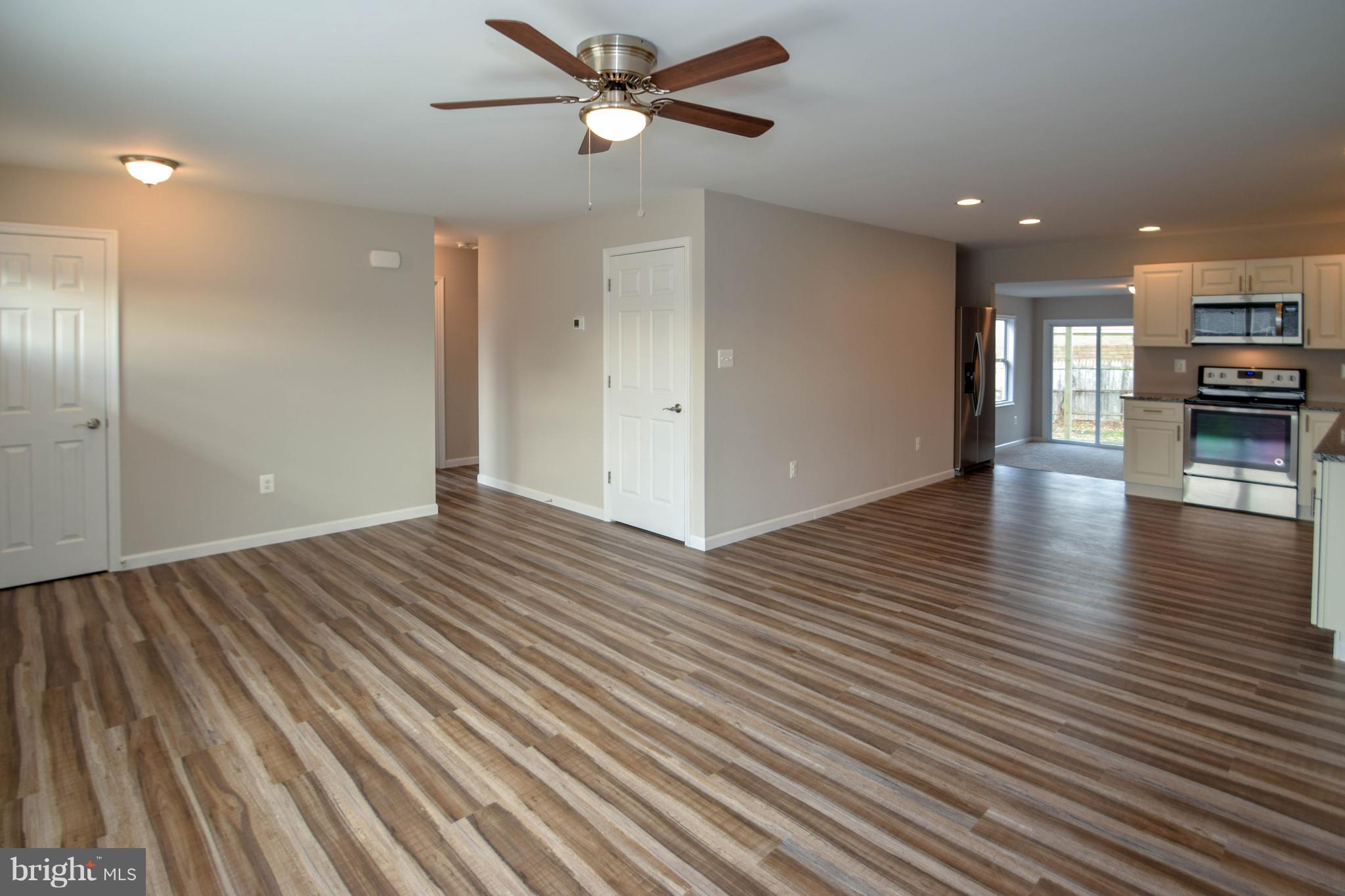 EDGE MEAD - Residential