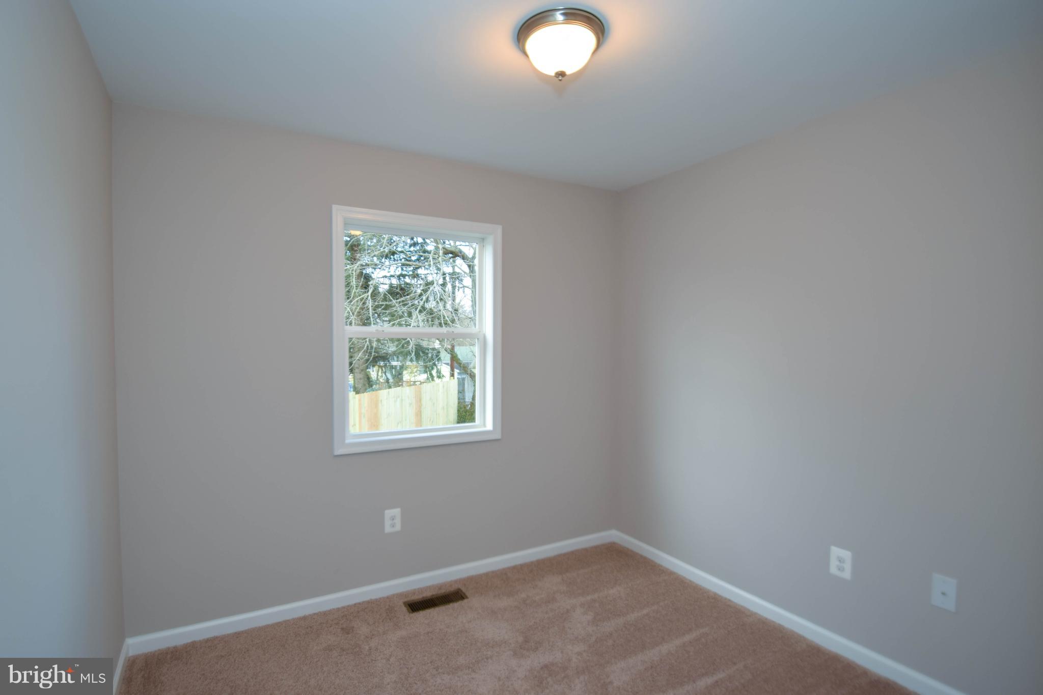 EDGE MEAD - Residential