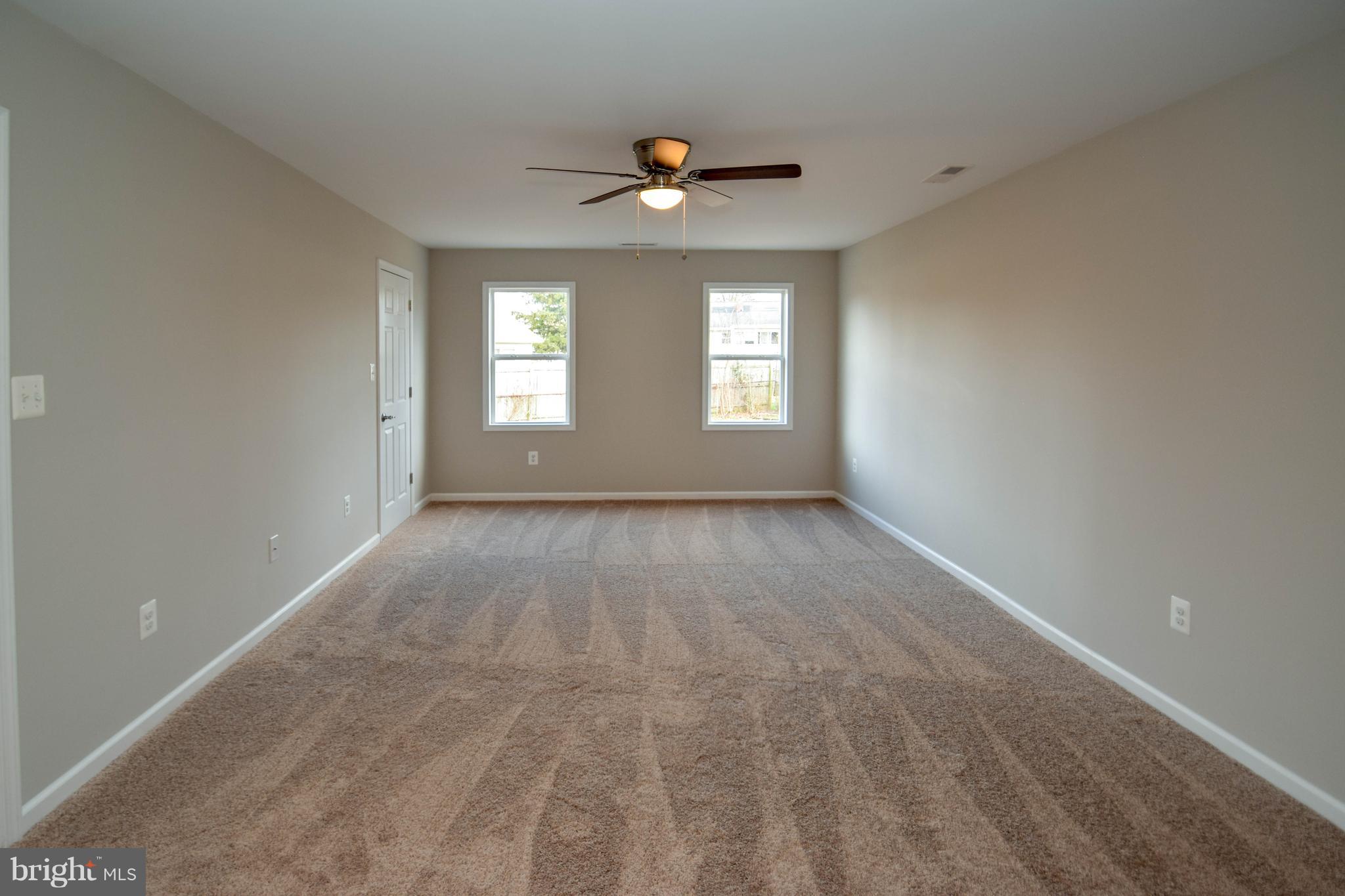 EDGE MEAD - Residential