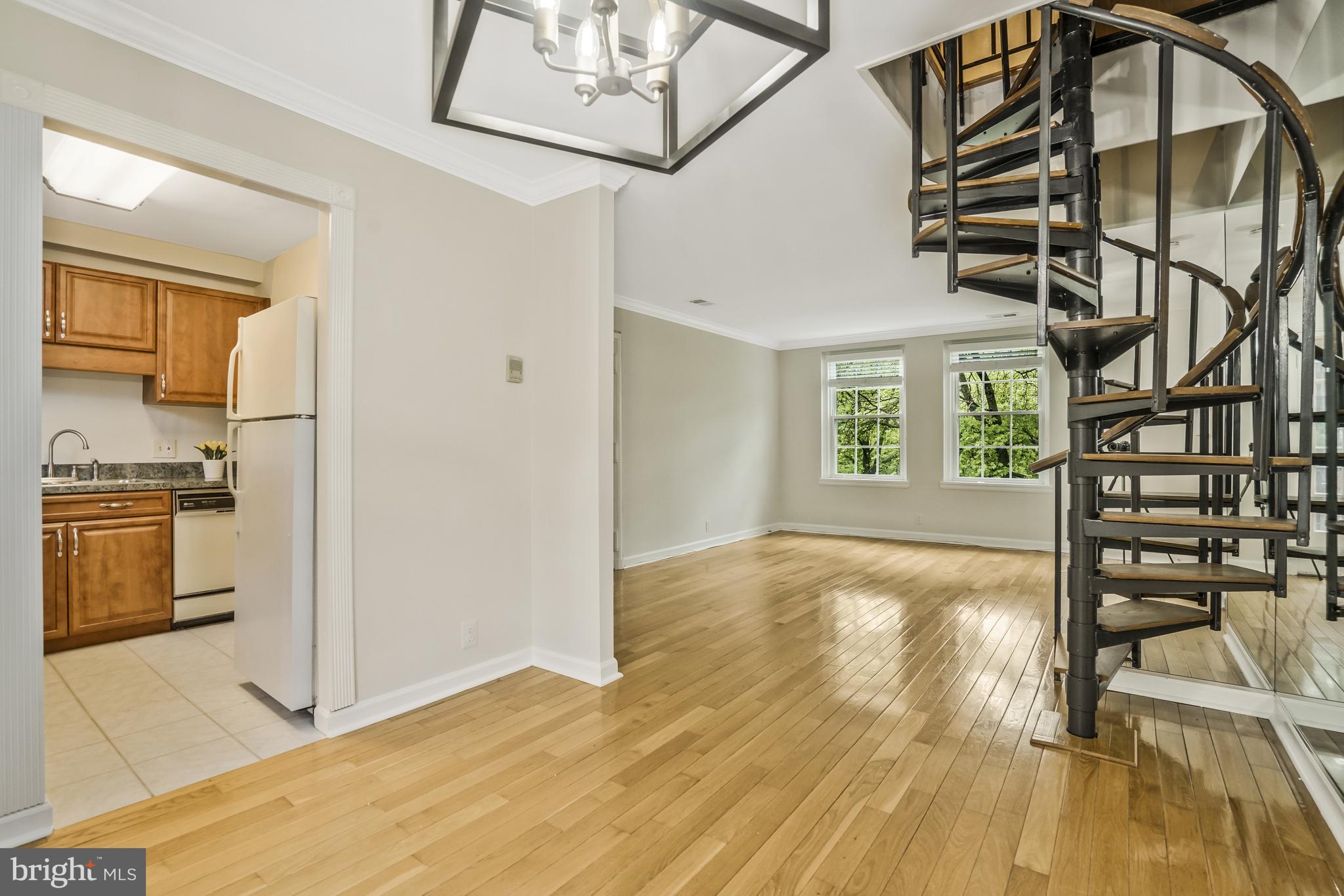 FAIRLINGTON VILLAGE - Residential