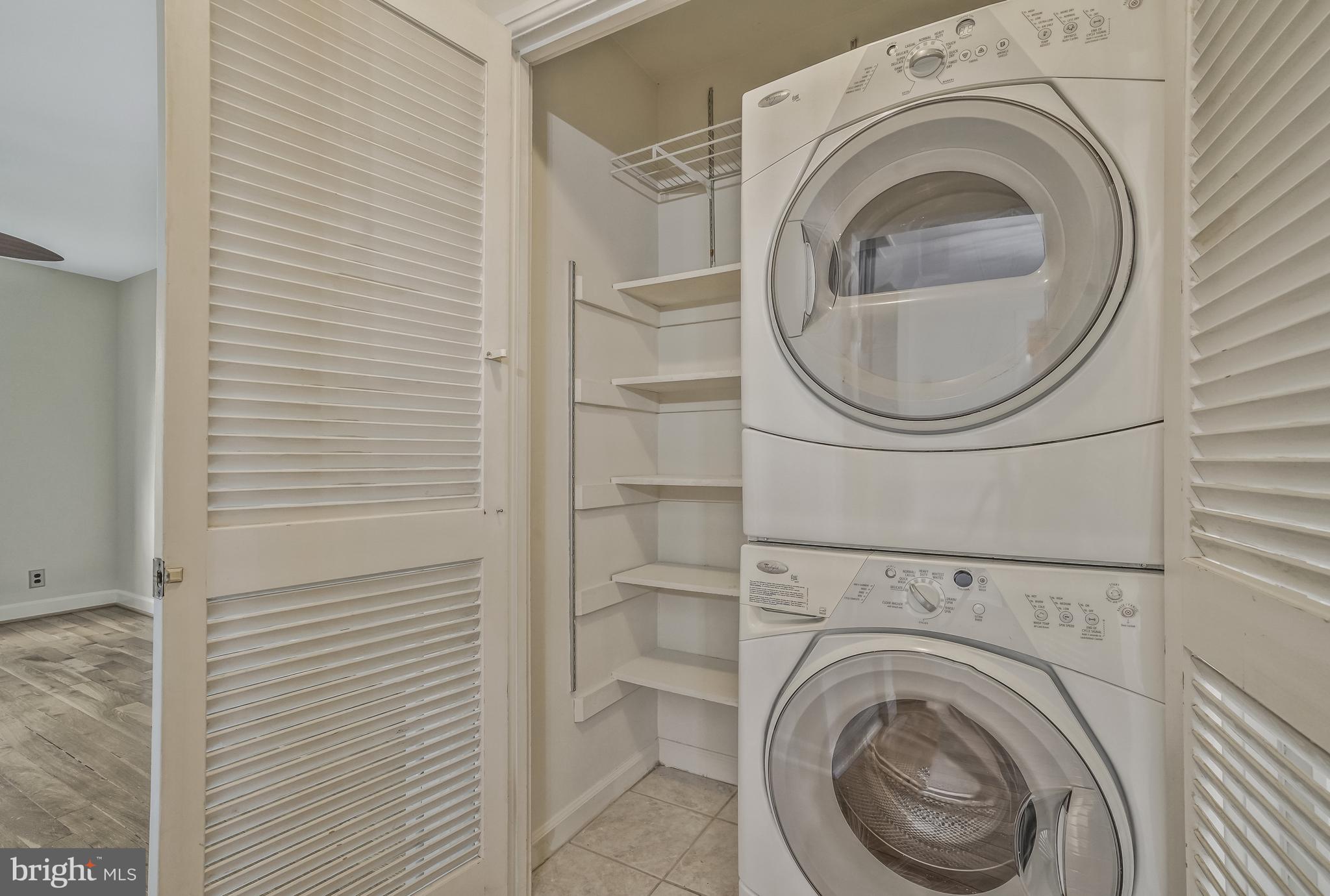 FAIRLINGTON VILLAGE - Residential