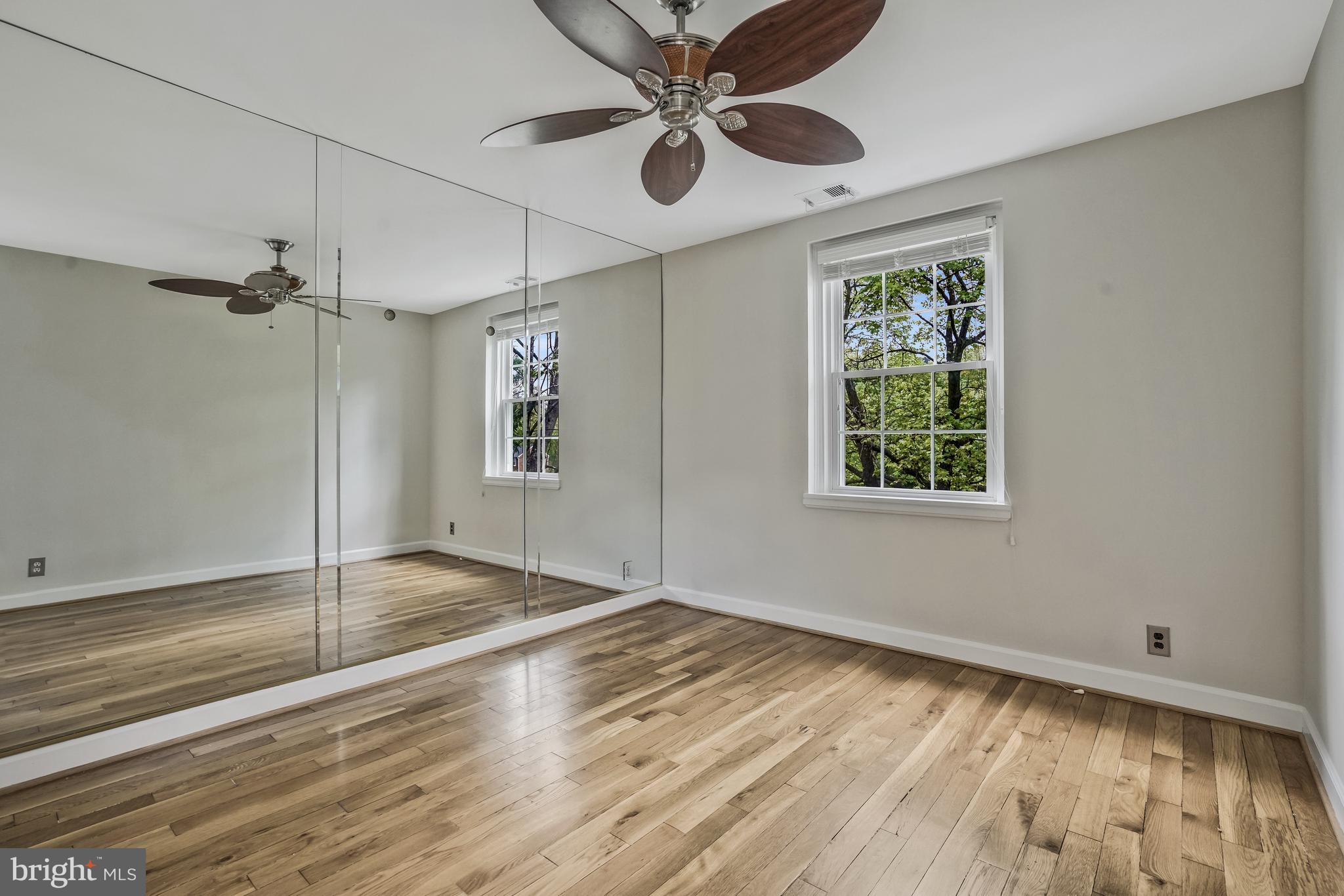 FAIRLINGTON VILLAGE - Residential