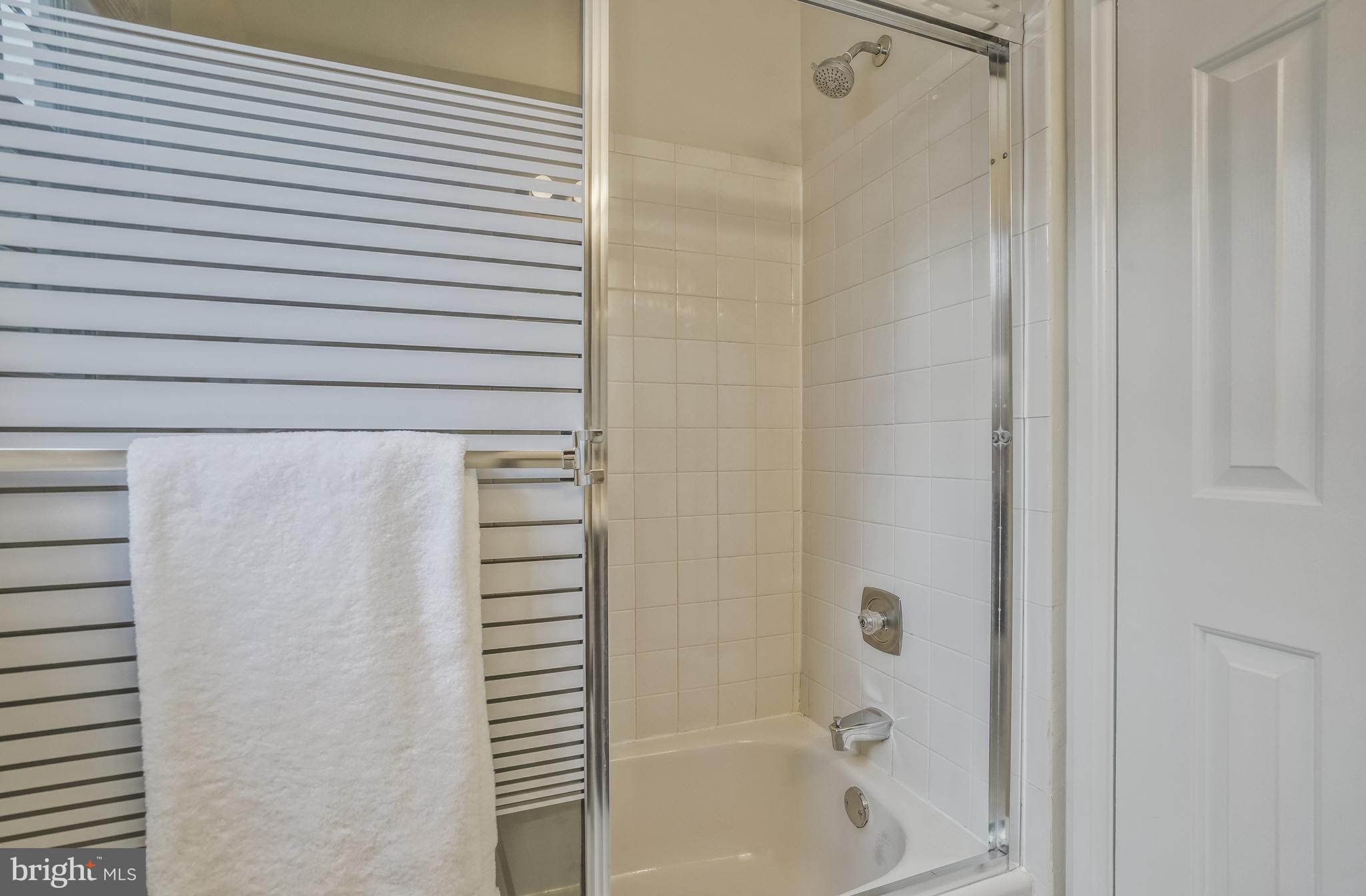 FAIRLINGTON VILLAGE - Residential