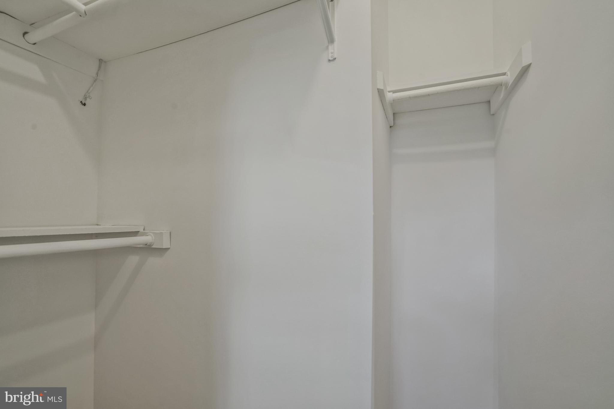 FAIRLINGTON VILLAGE - Residential