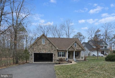 341 LAND OR DRIVE RUTHER GLEN VA 22546