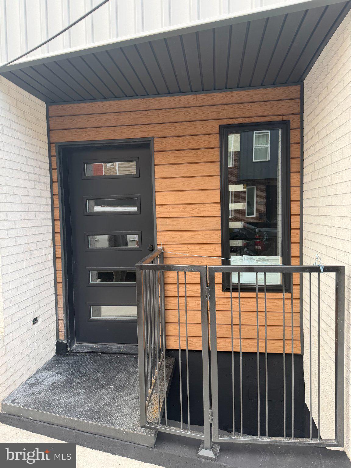 504 CARPENTER STREET