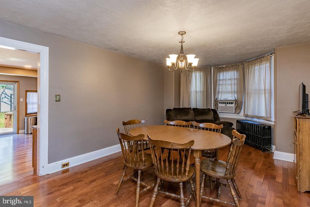 Photo of 226 S BRIDGE ST, CHRISTIANA, PA 17509 (MLS # PALA2035844)