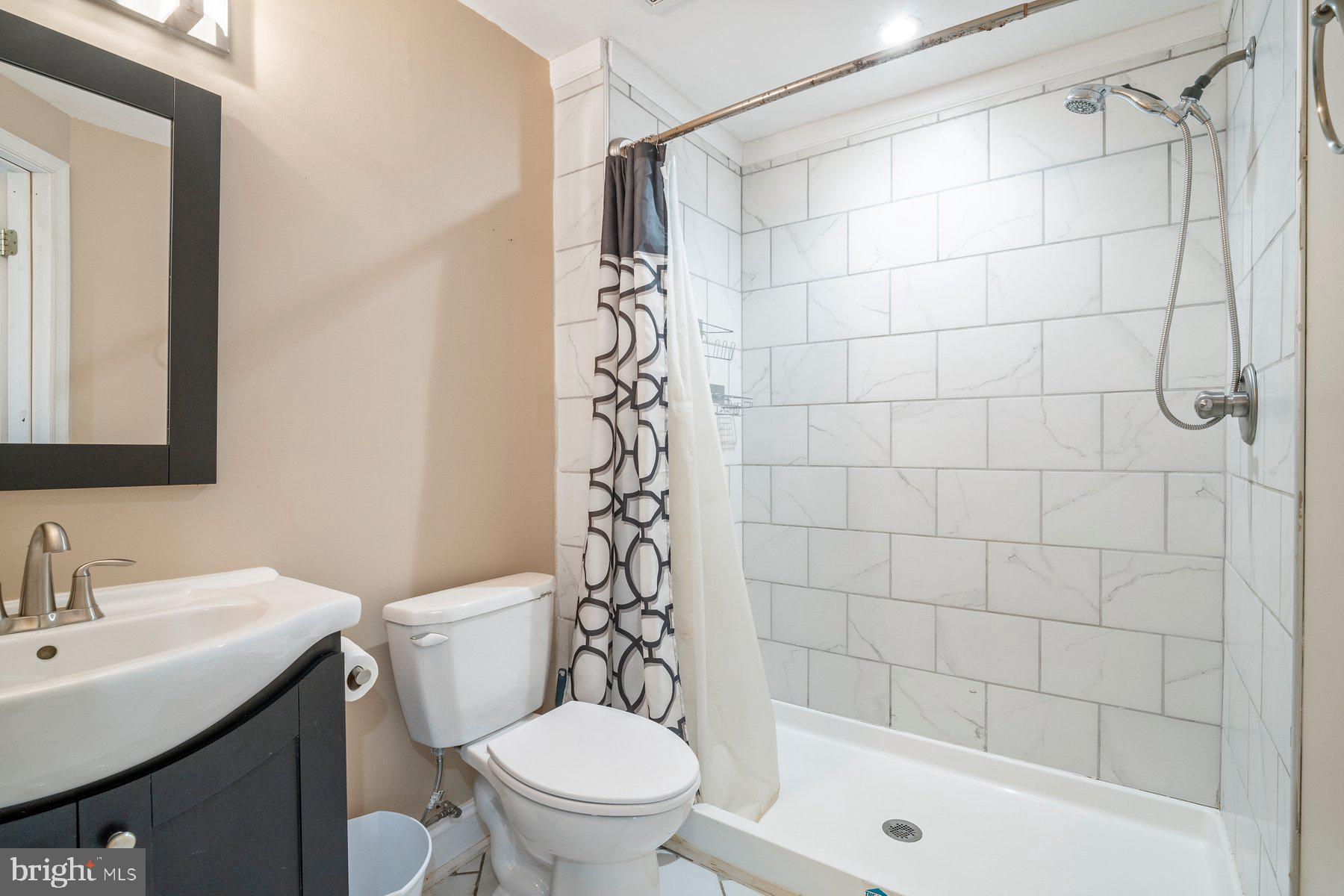 WALNUT RIDGE - Residential