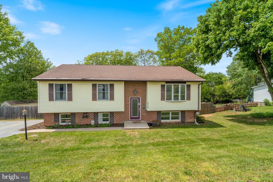 Spacious split foyer with an open concept main floor.  Home offers 5 Bed/3 Full Baths, a 6 year young architectural shingled roof, new furnace, large living room that opens to the dinning/kitchen and updated appliances as well as a kitchen island.  On the main floor you will find 3 bedrooms, a hall bath and owners bathroom.  The lower level features a rec room, large laundry room, 2 additional bedrooms, a 3rd full bathroom and an exit that walks out to a very private and spacious fenced in back yard!  The exterior also offers a composite deck that runs the entire length of the home and an oversized parking pad with space for 6+ cars.  All this in a great community and wonderful location very close to all of Westminster's shopping.