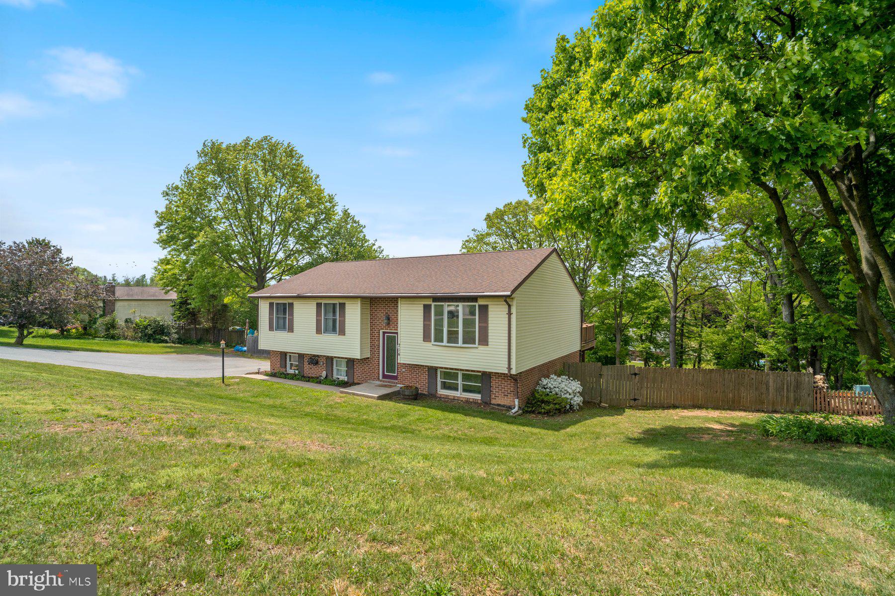 WALNUT RIDGE - Residential