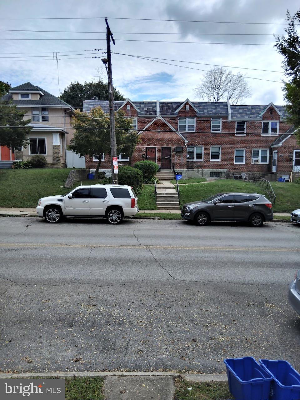 WEST OAK LANE - Residential Lease